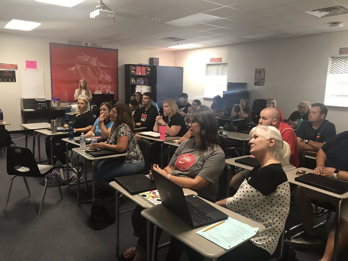 Tricia Lutkenhaus tweet media