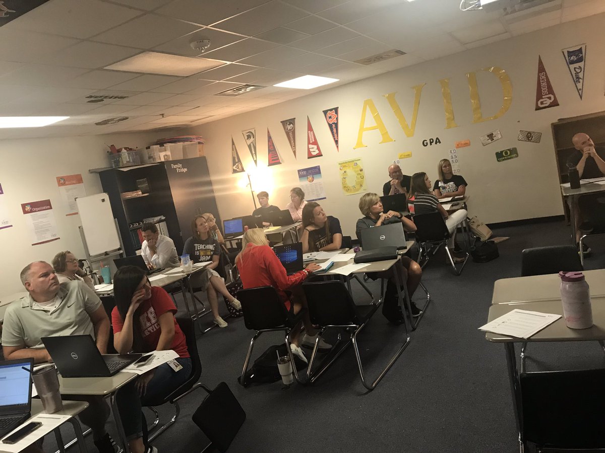 Tricia Lutkenhaus tweet media