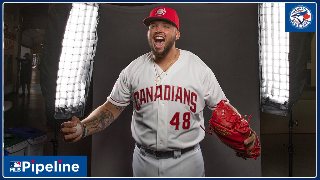 MLBPipeline's tweet photo. Alek Manoah 💪

In his third outing for @vancanadians, the #BlueJays’ first-round pick struck out 7 batters over 3 scoreless innings. He has not allowed a run to start his pro career.

See where he lands on the @BlueJays’ Top 30: https://t.co/HqF4FEBZg8 https://t.co/LWfWpiGhjb