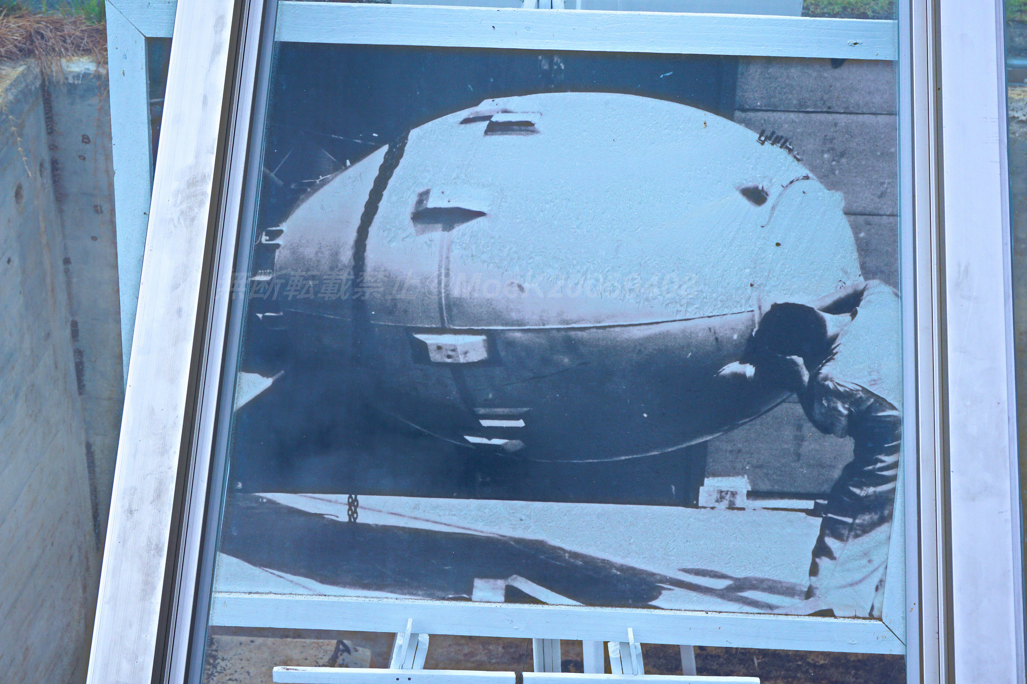 もえ 日本史と近代史 歴女と呼ばないで 広島で気象観測機グレートアーティスト号を操縦していたチャールズ スウィーニー少佐はテニアンへ帰還した夜 部隊の司令官ポール ティベッツ大佐から次の原爆投下任務と 投下作戦の指揮を伝えられます 新目標