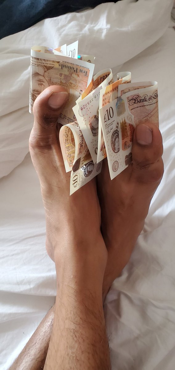 FootKingAmar's tweet photo. Looking for #LondonSlaves to come kiss my feet and hand over what is rightfully mine. 

DM me to show your respect, peasants!

#footlickers
#findom
#cashslaves https://t.co/6UdRwJnzIK