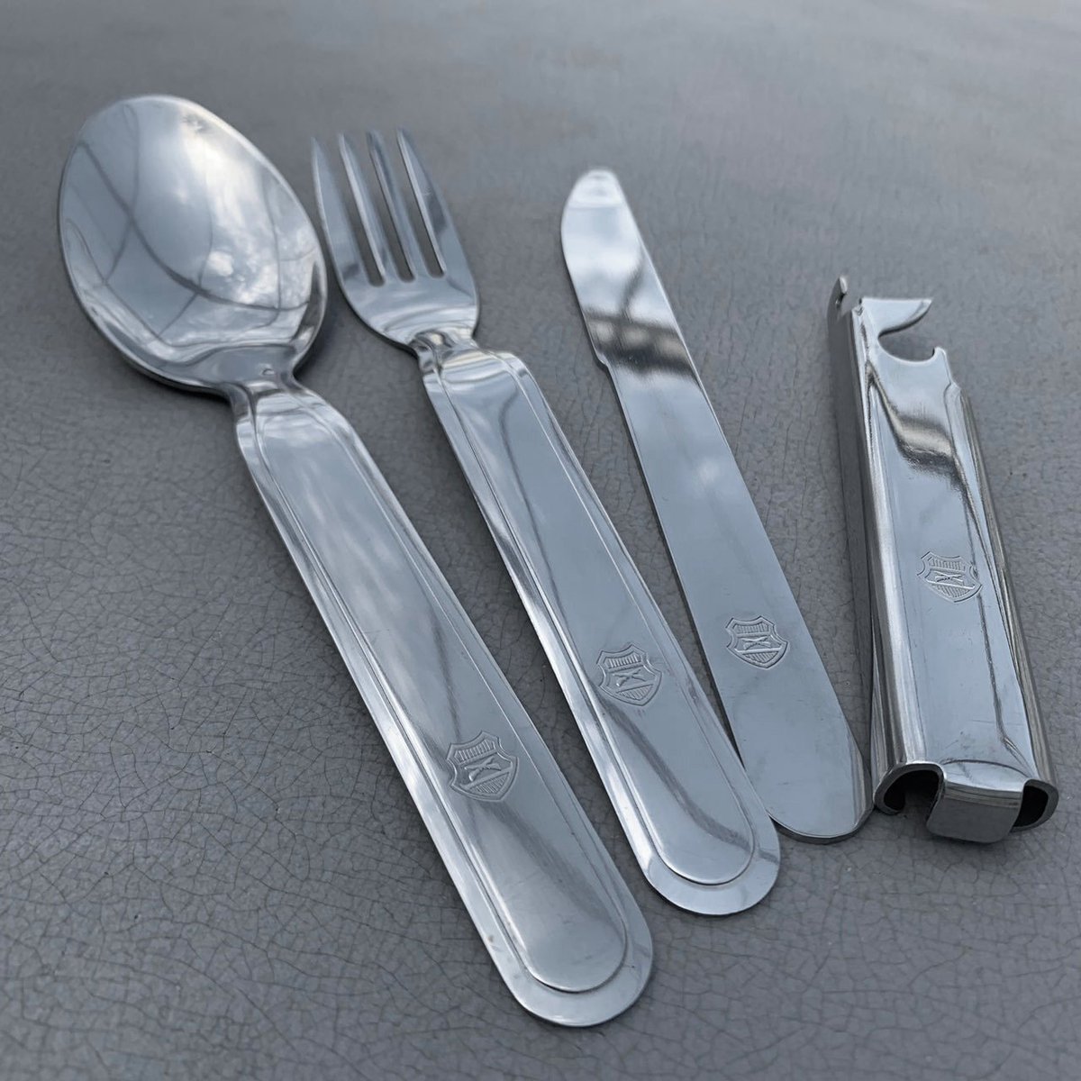 Waiper Sur Twitter ハンガリーのデッドストックカトラリーセット Https T Co Iriebfml7k ハンガリー軍 Antiquecutlery アンティーク食器 ヴィンテージ食器 カトラリー 山道具 ハイキング アウトドア キャンプ用品 Waiper アウトドア キャンプ