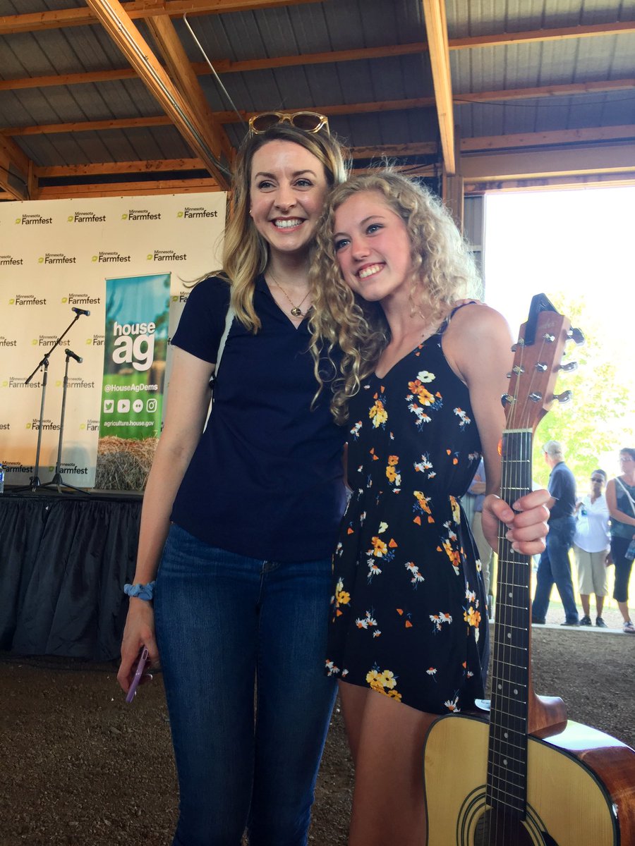 whitneyplace's tweet photo. It was so fun to meet fellow Okabena girl Ellie who wowed the #Farmfest19 crowd yesterday. Watch out, @taylorswift13! 🎶 https://t.co/tZOFIbvLBi
