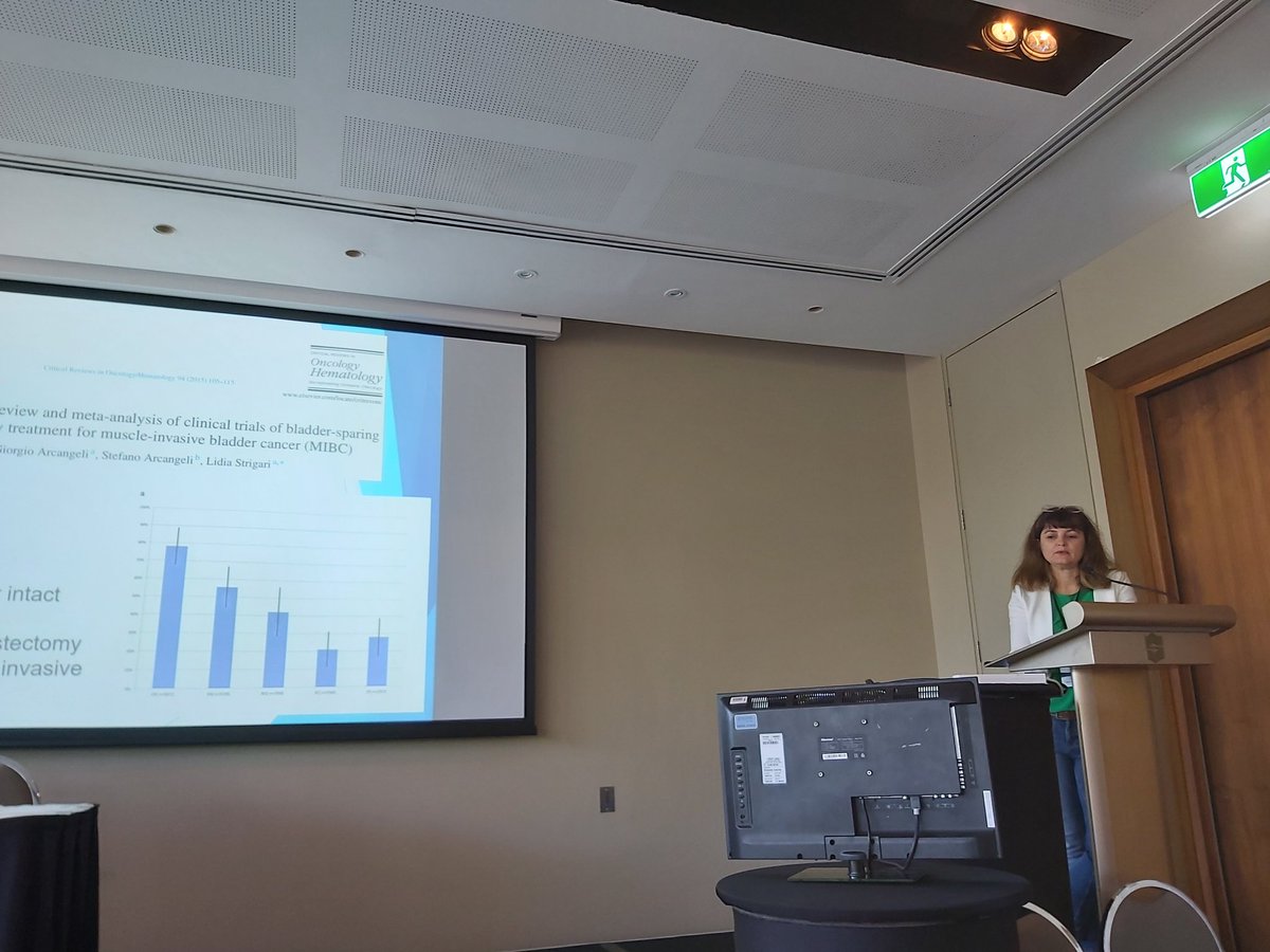 achoud72's tweet photo. Dr Tanya Holt - TMT is comparable to cystectomy - that's what the evidence says #FROGG2019 @TargetingCancer #Savethebladder #bladdercancer #radonc https://t.co/OJQHOnkfeA