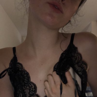 Emily May tweet media
