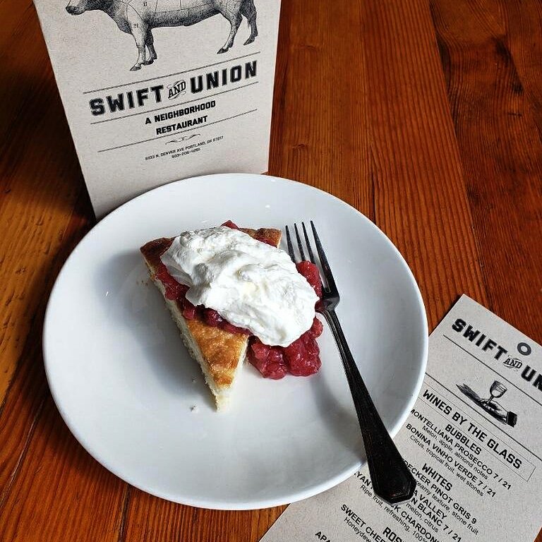 SwiftandUnion's tweet photo. 🍓On the Summer Menu🍓
Satisfy your sweet tooth tonight with our dessert menu! Pictured here shortcake with strawberry compote and whipped cream. 😋 #portland #desserts https://t.co/38n9HiDYCU