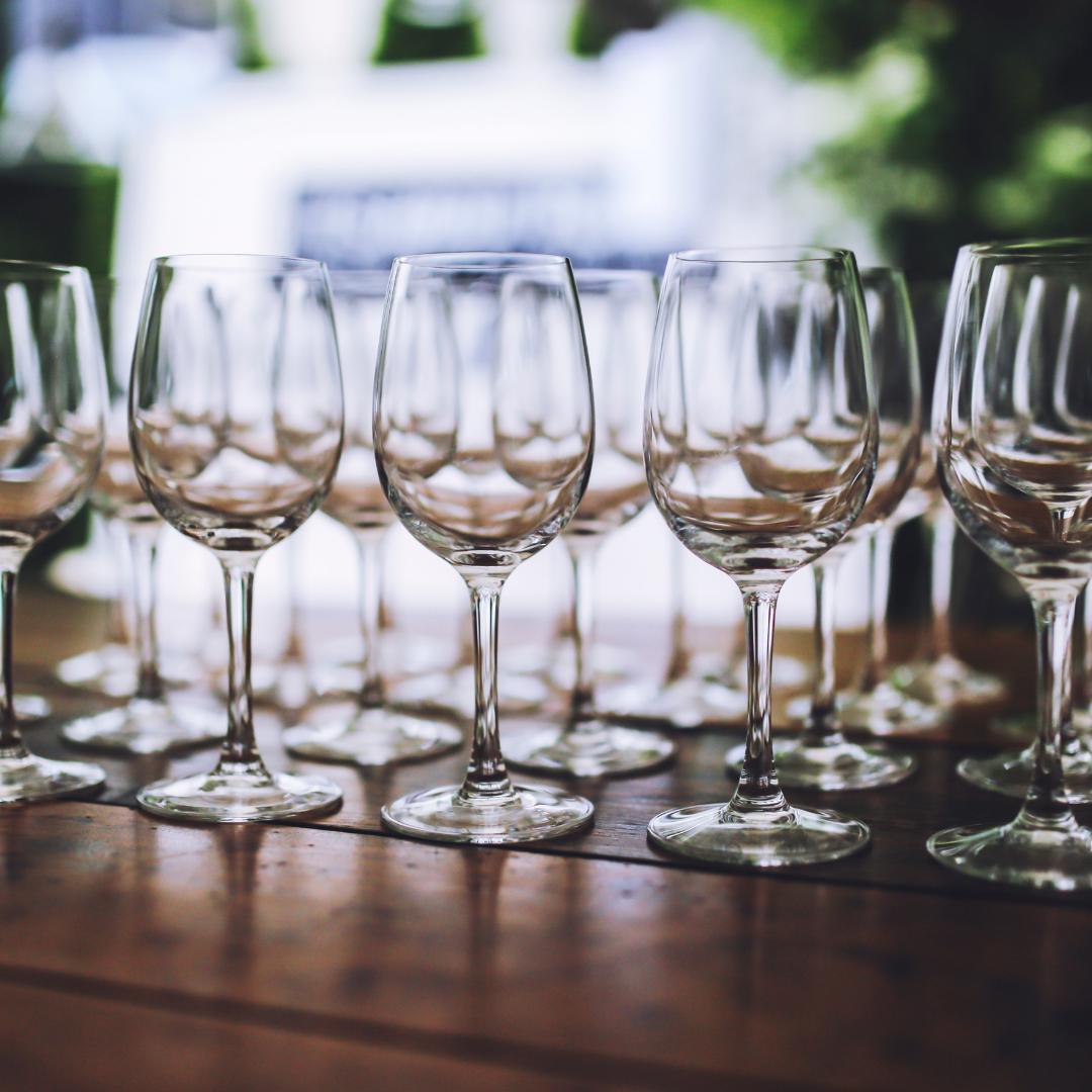 WineComAust's tweet photo. Entries are currently open for the Women's Wine &amp; Spirits Awards 2020. Enter before 18 August at an early bird rate and be judged by 100 of the world’s most influential Female Wine &amp; Spirits Buyers! https://t.co/ufpDp7oSJg

#wine #wca #wineawards #wineindustry #winecomaust https://t.co/yAVItcyNbn