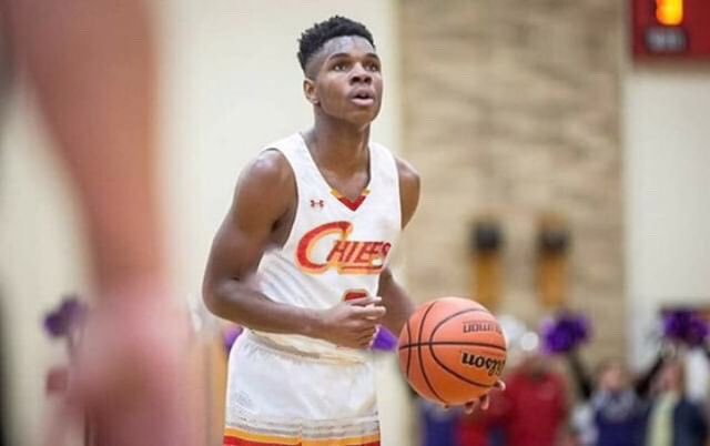 RekeNasty1's tweet photo. 110% Committed #GoChiefs Thanks Coach Robinson for the opportunity 🙏🏾🏀💯 https://t.co/C4cVKKXrVC