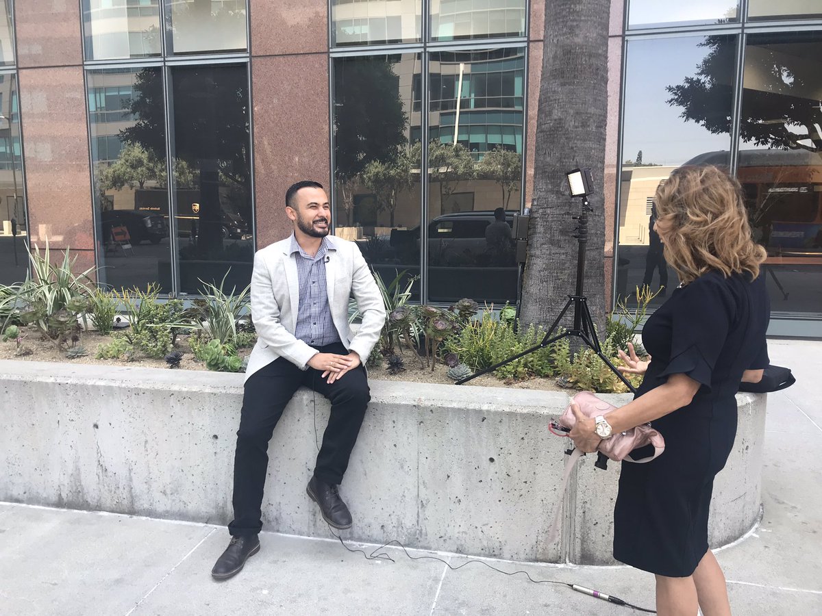 Aprenda mas sobre <a href="/WellsFargo/">Wells Fargo</a> #CommunityMVP <a href="/AFJAES/">AFJA Youth Soccer Academy</a> . Hoy en el <a href="/Univision34LA/">Univision LA</a> noticiero a las 6 pm. Gracias <a href="/NormaRoque34/">NormaRoque34</a> por su amabilidad y por see una inspiracion.