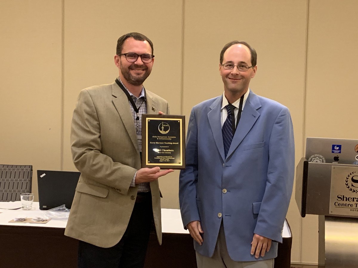 Our very own Dr. Todd Chambers (<a href="/tchambersttu/">Todd Chambers 🌵</a>) was honored tonight with the Barry Sherman Teaching Award, the top teaching award offered by the <a href="/AEJMCMMEE/">AEJMC MMEE</a>. Congratulations! Dr. Cummins, #MyCoMC colleague and friend, accepted the award on Dr. Chambers’ behalf. #AEJMC19
