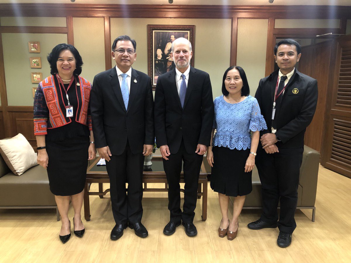 hkrent's tweet photo. So honored to be able to share views of the role of public auditors with Thailand’s leadership at the Thailand Auditor General Office.   Hope that collaboration between that Office and @ChicagoKentLaw will continue. https://t.co/vPy4Pxwtds