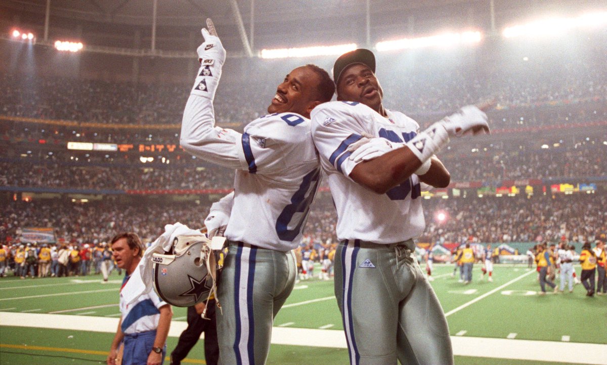 ZeusElMeroNecio's tweet photo. My first time playing Dallas 🏈🏆 

😈 I hope we win 

See y’all tonite 9pm sharp @HOBDallas https://t.co/ealEEDcVtt