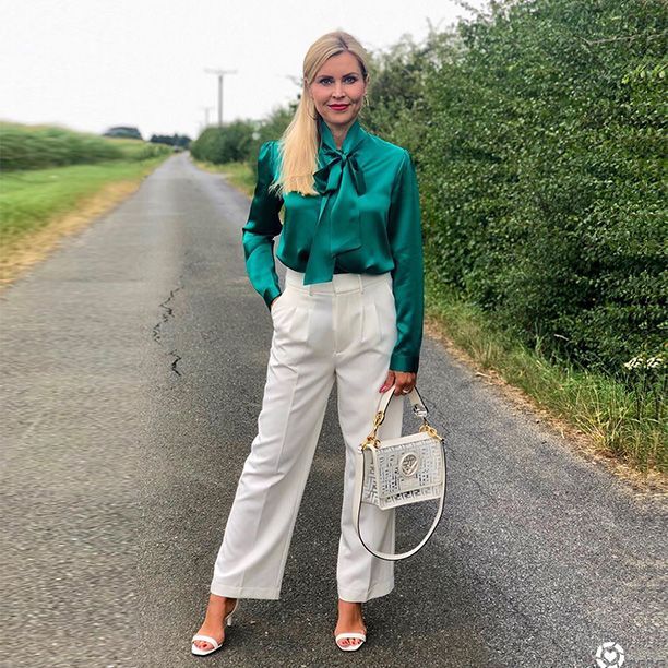 LilySilk's tweet photo. Fall is about to come~~ Are you ready? 😉😍 see more at https://t.co/a8nJP7eskg
Thank you for the beautiful sharing! @marti_7447
.
.
.
#blouse #blouses #shirtstyle #silktop #silkshirt #silkblouse #blousesatin #flowytop #flowyblouse #silkblouses #dailyoutfit #greenblouse https://t.co/vZDl58Iz63