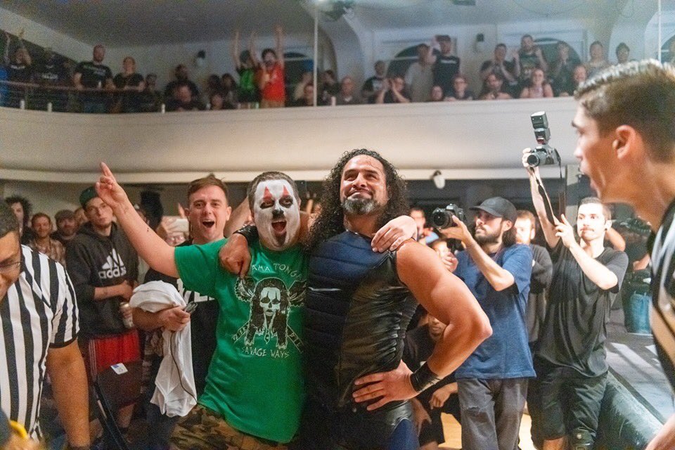 JoeyThatDude's tweet photo. Myself and @Tama_Tonga from @defyNW #S8xGP https://t.co/qu4D4T8LIM