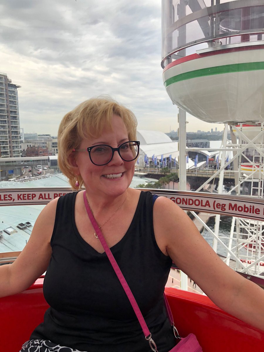 ZadaWeedman's tweet photo. Sydney’s Darling Harbour November 2018 https://t.co/oaqRYiGe4P