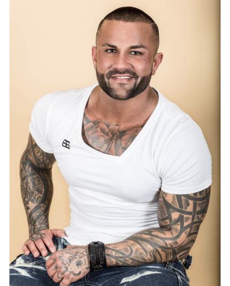 AngiesModels's tweet photo. #AMTIWATCH Rj Copan a rising star! #AMTIACTOR #Actor #AMTIer
https://t.co/O8XEVGaRjh https://t.co/s39nTxWs42