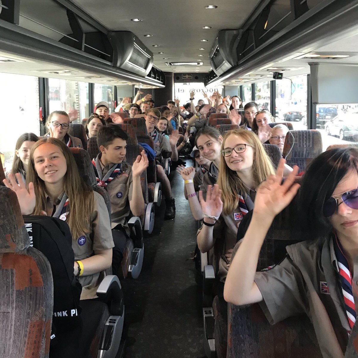 UKContingent's tweet image. Units are on their way home 😢
#UK24WSJ