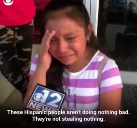 BitchItsFuck's tweet photo. the government is so stupid that it prefers to release more guns than let immigrants into the country, the parents of these children were taken while they were in school, imagine the despair of not being able to see their parents. #HelpImmigrants https://t.co/IUL5y06AMe