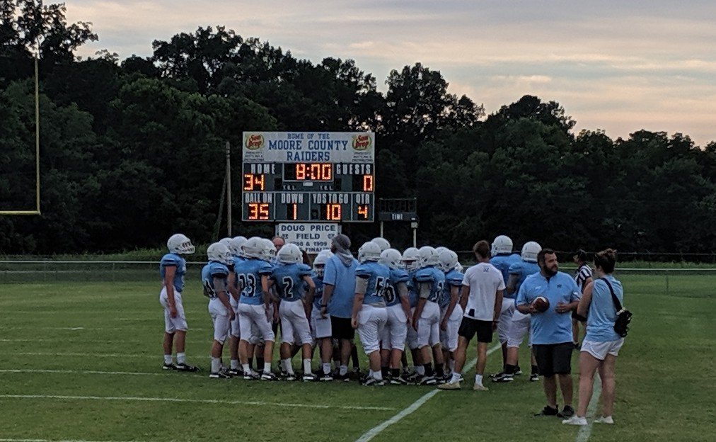MooreCoSchools's tweet photo. MCMS Raiders starting the 4th quarter against Huntland! https://t.co/QP6El7JnN6