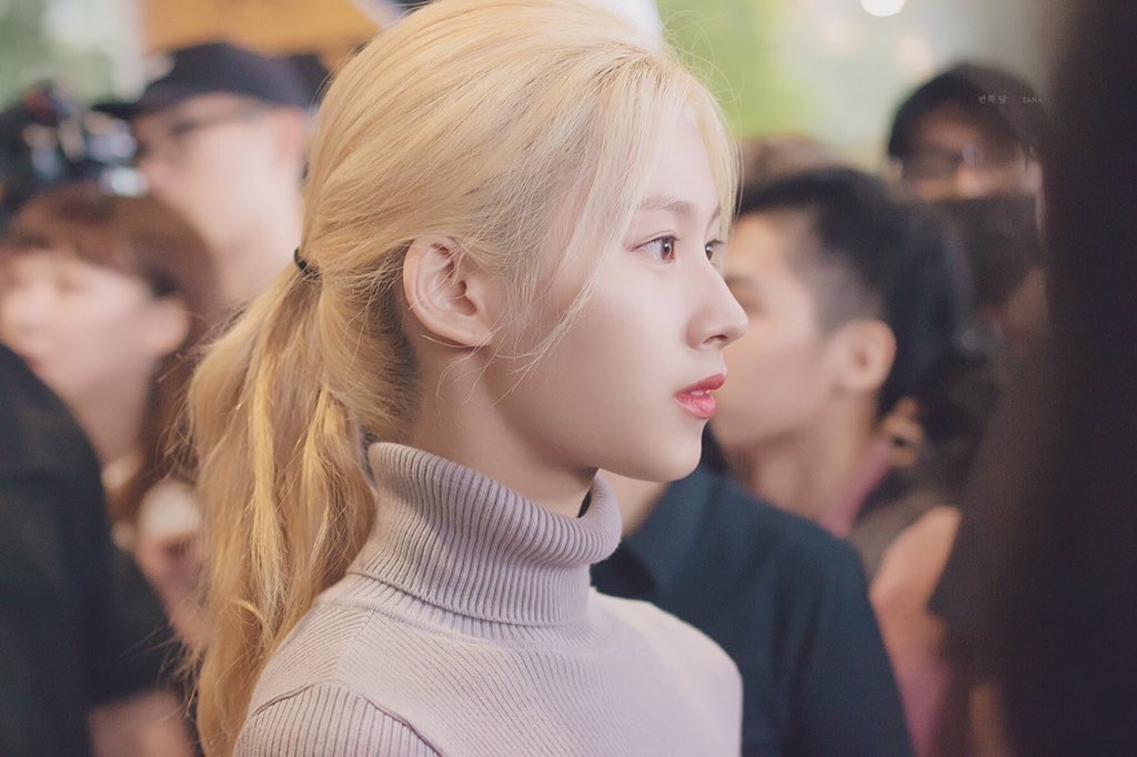 Personalcolour's tweet photo. 109. 트와이스 사나 
여름쿨뮤트 https://t.co/PV7NNL4rO6