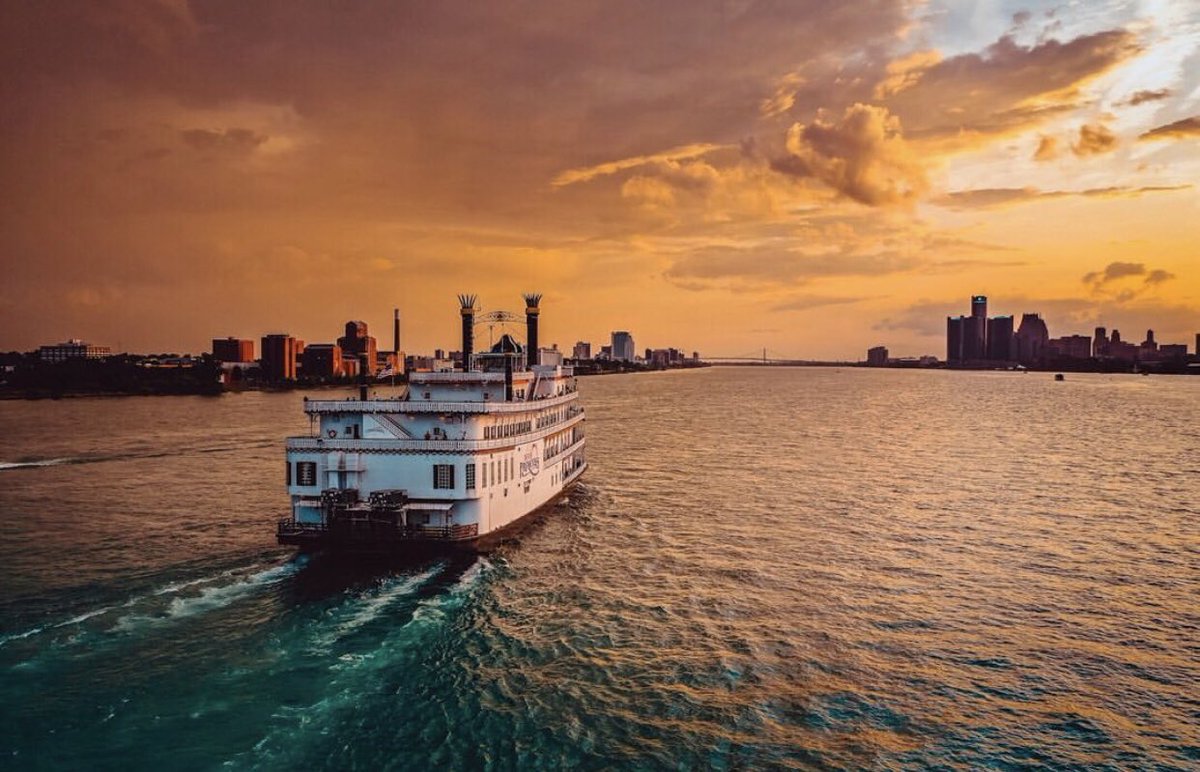 DRiverboat's tweet photo. Absolutely stunning skies on one of our sunset cruises !
https://t.co/PTFVAOH8UB
๐ธ
@strifeshots
#detroit #detroitprincess https://t.co/aUukMpec89