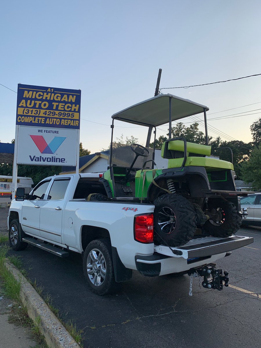 HavenChristian's tweet photo. My husband said we needed a golf cart for Vegas...even tho we’re bringing his truck and camper..so what does he do..he buys a damn golf cart 🤣😭 It’s GREEN 💀 https://t.co/UzlVvJ2nd4
