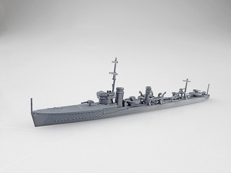hobbysearch_mm's tweet photo. 【11月予約】
1/700 英国重巡洋艦 コーンウォール インド洋セイロン沖海戦 (アオシマ)
予約開始です!→ https://t.co/XIhMkMMbMj
航空機格納庫を持ち、現在の艦船の先駆けとなる設計を持つ巡洋艦です。
付属品はS級駆逐艦です。
#プラモデル #プラモ #HMSCornwall #Plastickits #Plasticmodel https://t.co/DoRhbZ8RS9