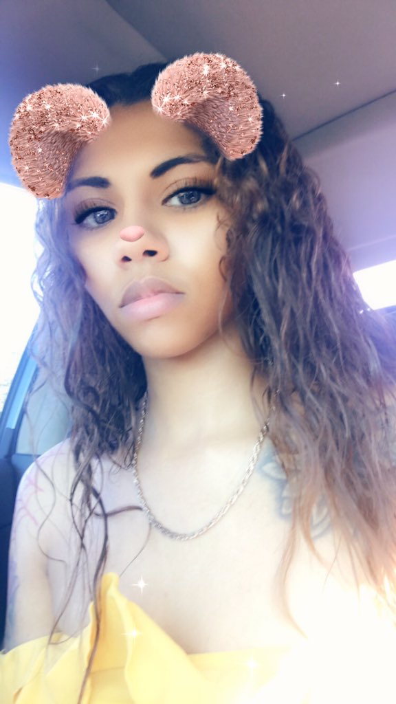 dopestpeach's tweet photo. @LaCalvyn I’m going on a 22’ inch sis 🤪🤪🤪 https://t.co/q17GluaG7g