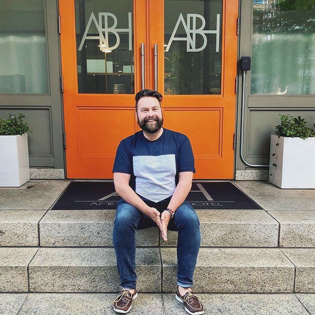 "We stayed at the #AmesHotelBoston, one of our favorite hotels in the city. The knowledgeable concierge team helps guest discover the attractions &amp; neighborhoods that best fit their travel preferences. It also has a new LGBTQ+ page on its site to #FindYourBoston. "-@simkosays