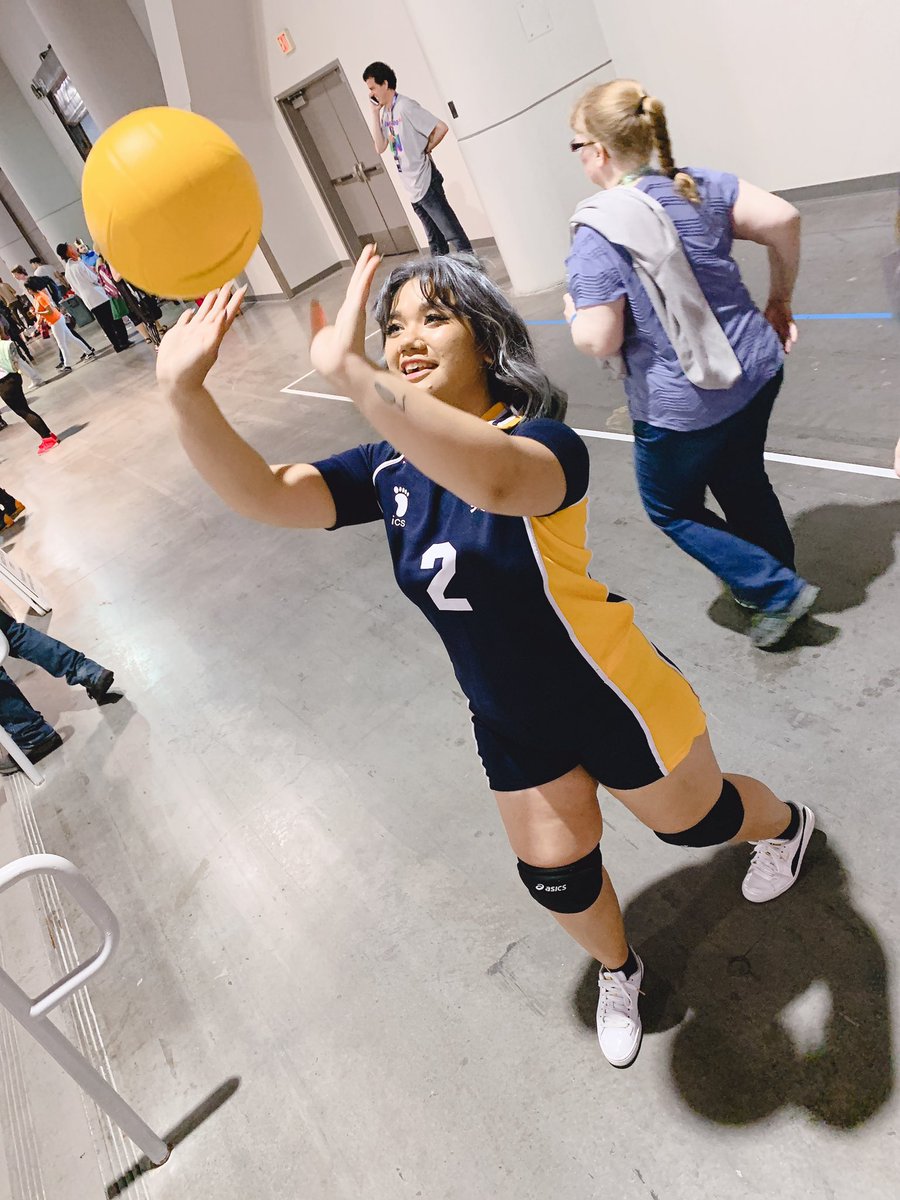 uItmiya's tweet photo. hello it me as sugawara-kun! it was one of my favorite cosplays, and also one i am very proud of. ٩(^‿^)۶ https://t.co/dOXnt91AIk