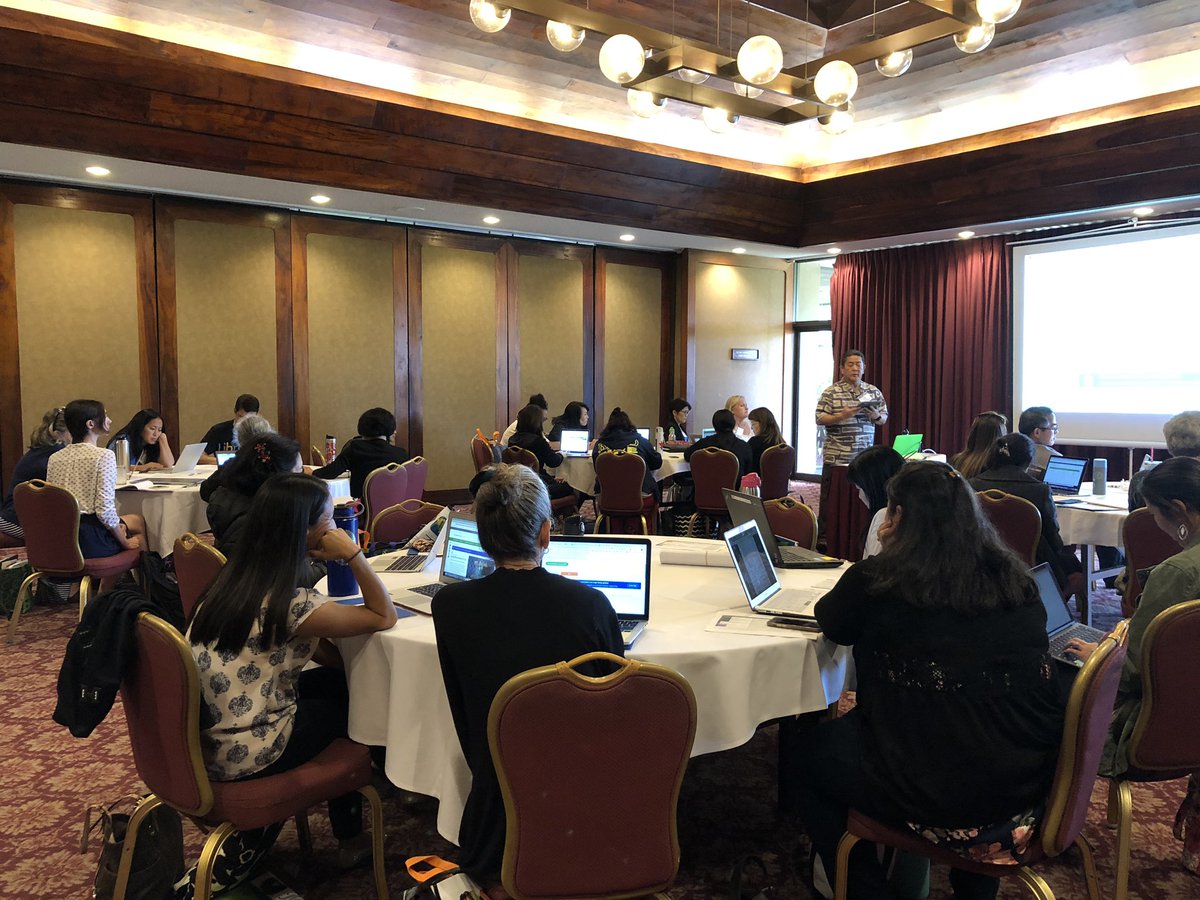 IshiharaFaith's tweet photo. Want your students to be akamai and responsible online?  We’re learning how to be good citizens in our digital world at 2019 School Library Conference.  #808libcon19 https://t.co/aBFHlQG7r7