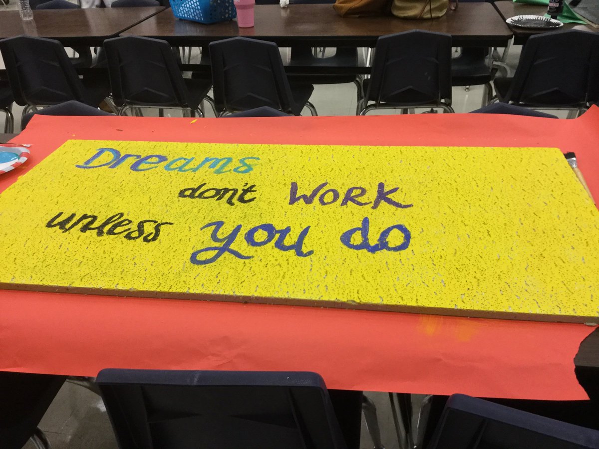 NISDRabaES's tweet photo. Inspirational ceiling tiles under the guidance of Ms K. Gonzalez.....let the creativity take control....#rabarattlers #rabainspired #rabaproud #rabaforce https://t.co/5wpNnX7ZLY