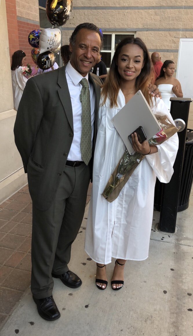 LPS_Education's tweet photo. Great night at Lawrence High tonight — CONGRATULATIONS to all the 2019 summer grads!!!
🎓🎉🎓🎉🎓🎉🎓🎉🎓🎉🎓🎉🎓
#Classof2019 #Perseverance #EarnedIt https://t.co/JWwTGsMZz5