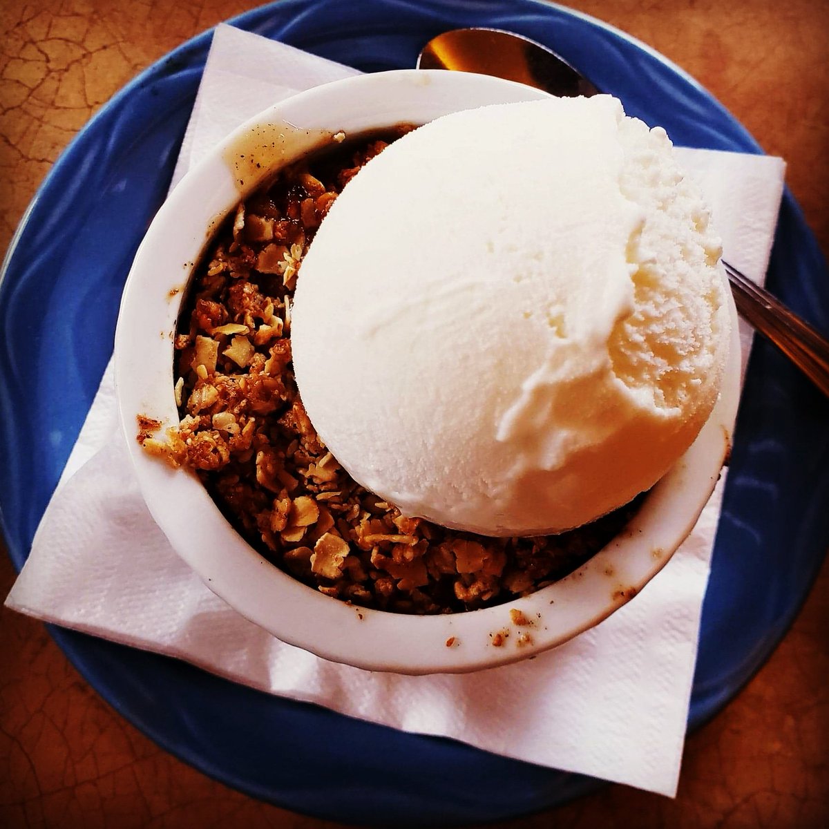 Last day to taste our delicious House Made Apple Crumble from our $20 three course menu. 
#HomeAwayFromHome #yyj #VictoriaBC