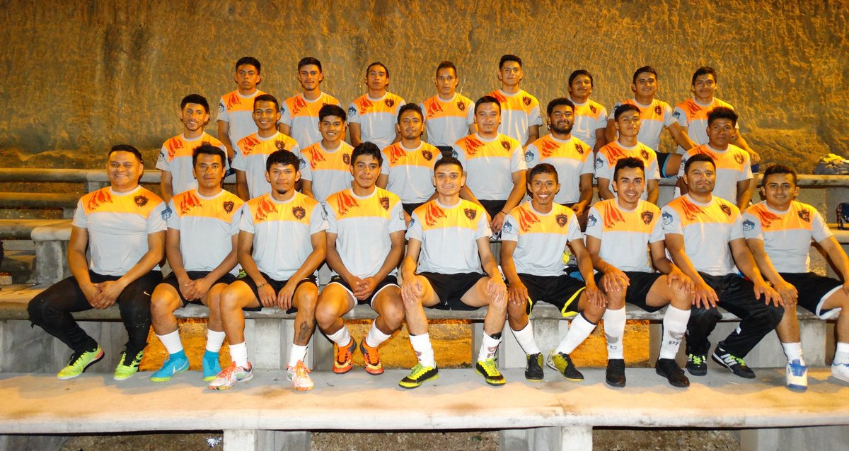 pcf72019's tweet photo. Mas que un equipó una familia.
#Pfc7 https://t.co/K4PpckZKJN