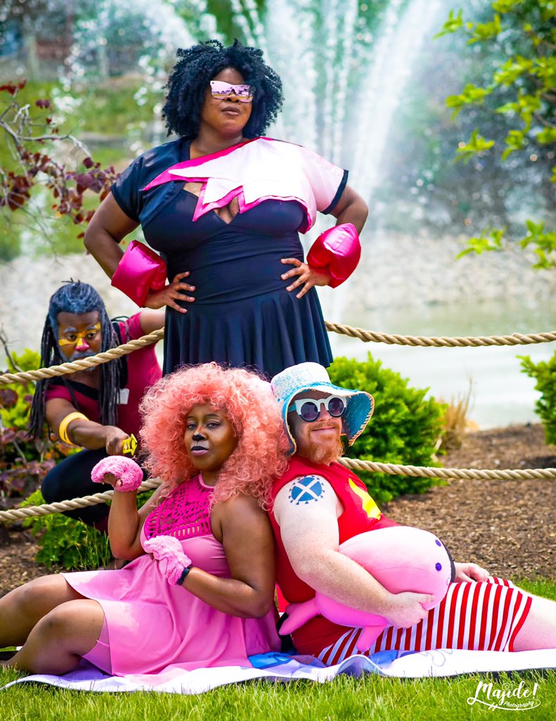 Majidephotos's tweet photo. The amazing Airship Ashanti in their swimsuit Steven Universe!!  @midwestbsfa #colossalcon #Matsuricon2019 #colossalcon2019 #otakon2019 #dragoncon2019 https://t.co/PevESG1bXT