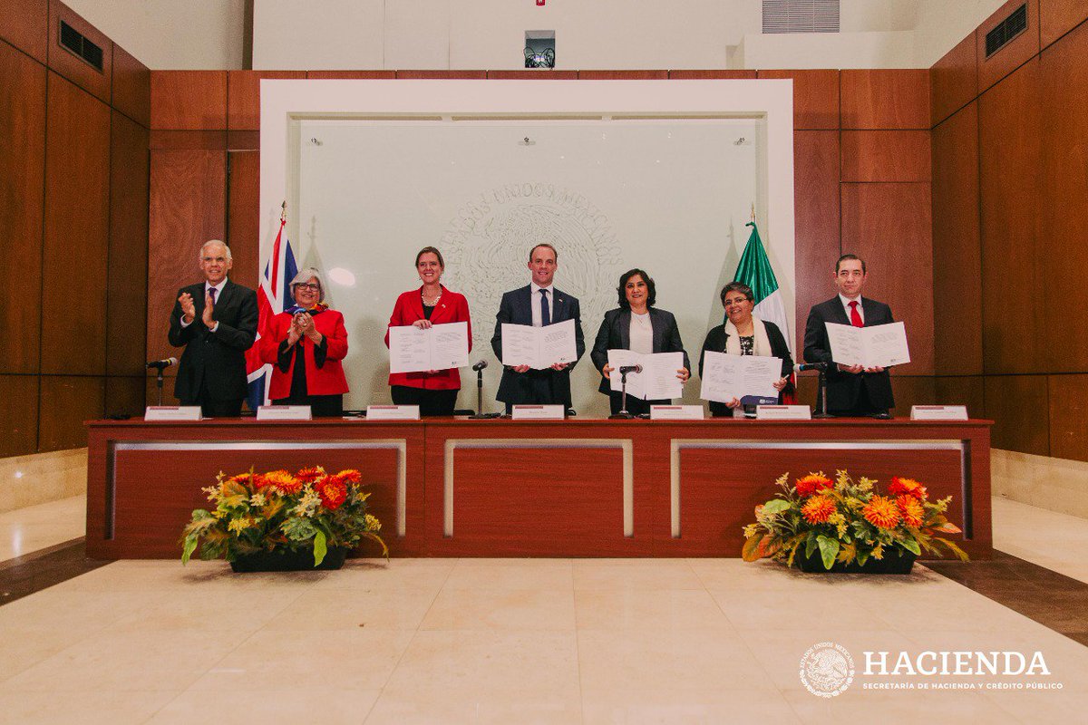 En presencia del Secretario de Asuntos Exteriores británico @DominicRaab hoy asistí a la presentación del Fondo de Prosperidad Reino Unido-México, cuyo objetivo es contribuir a la prosperidad compartida de ambas naciones. #UKProsperityFund @Irma_Sandoval