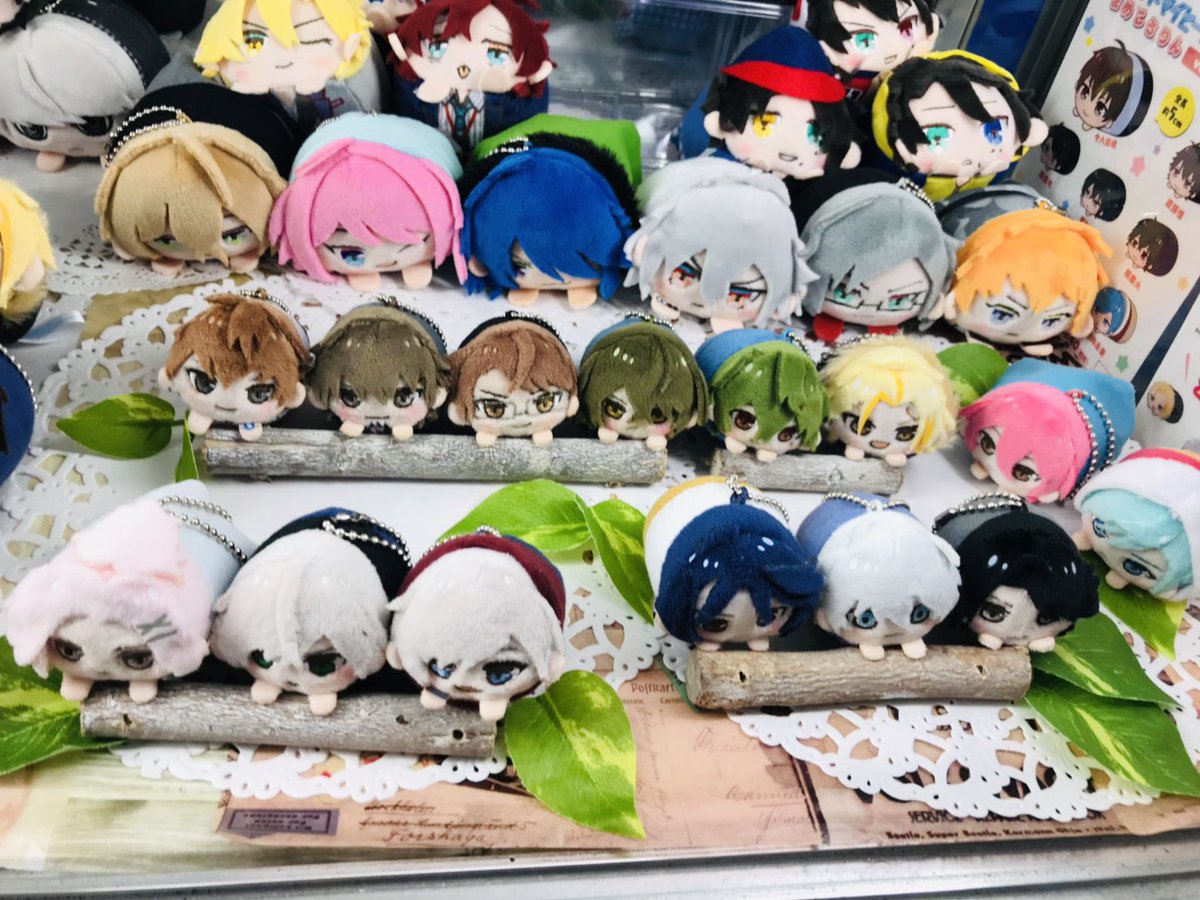 電話予約受付中 アニメイト秋葉原本館 展示情報 スタンドマイヒーローズ より 大人気 もちころりん のミニミニ版 まめころりん が登場 他にも沢山のもちころりんなども展示しておりますので是非実物をご覧になってご購入はいかがでしょうか