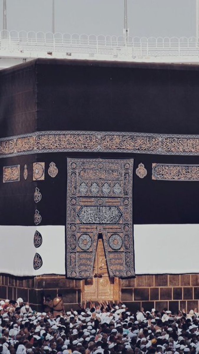 لبّيك اللهُم خوفاً ورجاء ،لبيك قلوبا قد اشتاقت إلى لُقياك لبيك ربي وإن لم أكن     بين الحجيج ساعيا وملبّيا 
الله أكبر الله أكبر لا إله إلا الله💛.

 #الحج_1440