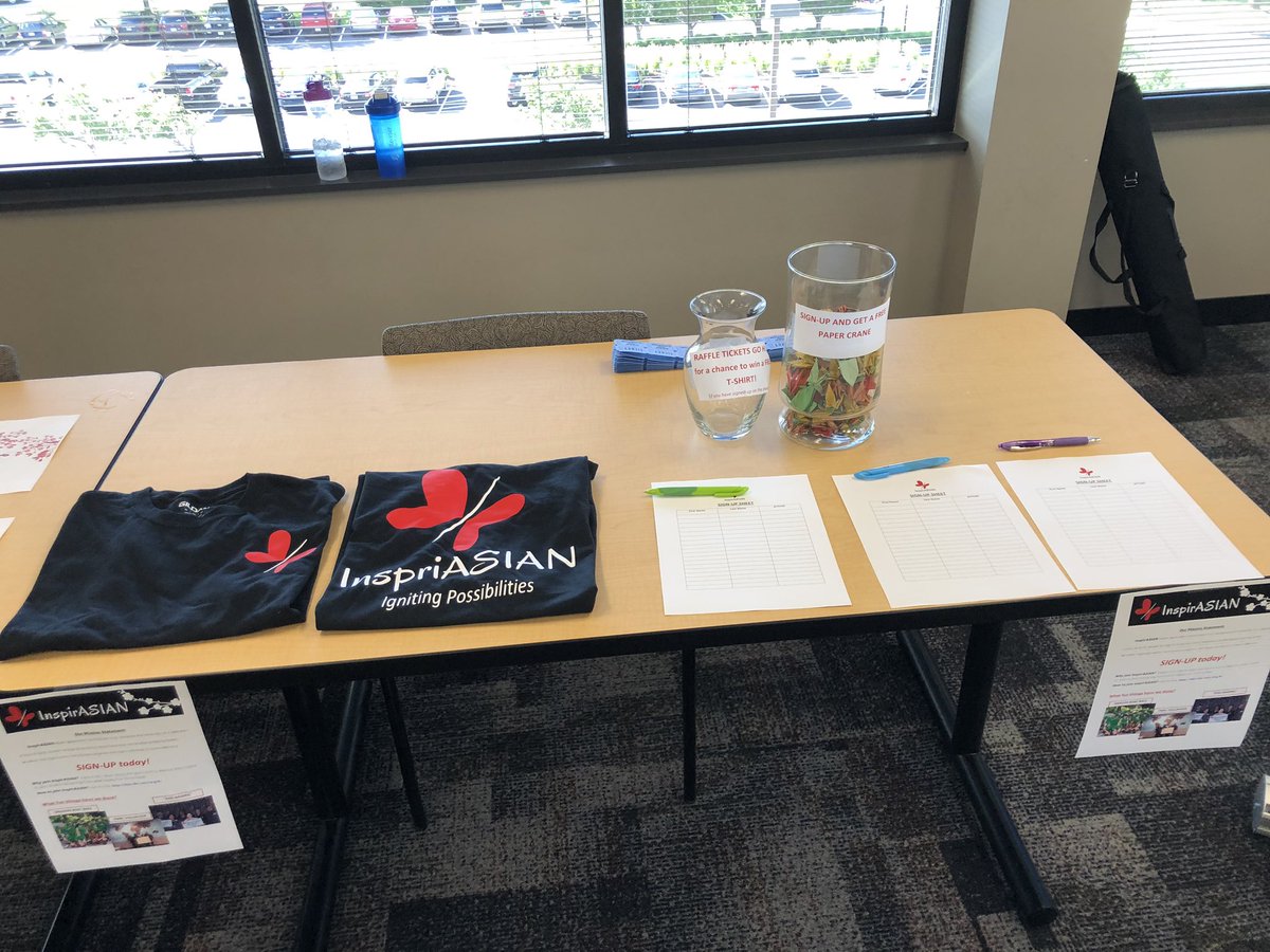 LaoYang2019's tweet photo. Bloomington EG Table Day for @TheAnneChow. What an inspirational day! #OurERGThing  @SuaLo14 @InspirasianMN https://t.co/g7jzipks4L