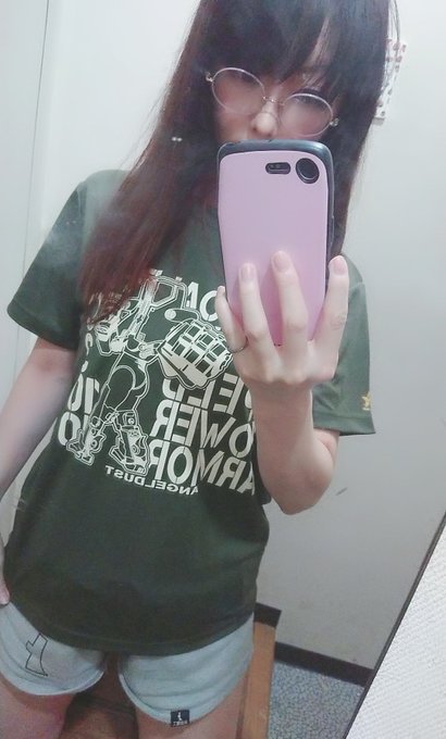 Twitterのコスプレ画像16