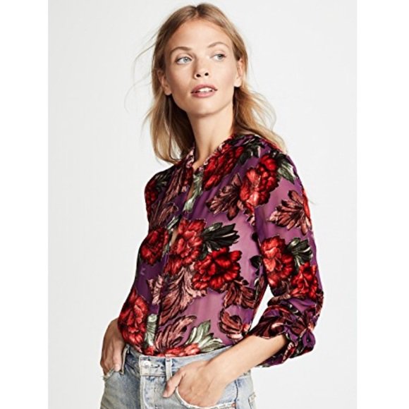 CTYogaCenter's tweet photo. So good I had to share! Check out all the items I'm loving on @Poshmarkapp #poshmark #fashion #style #shopmycloset #aliceolivia: https://t.co/bihsKks6Zc https://t.co/cbiUiF3gza
