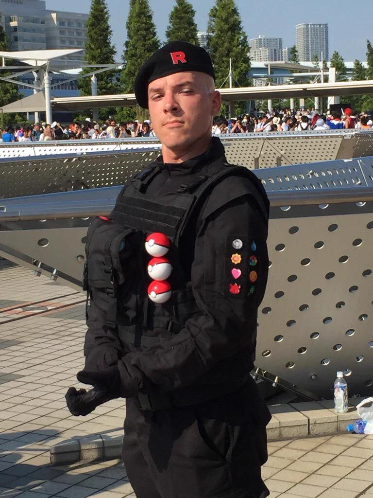 夏コミで盛り上がっていますがこのロケット団が最高ですww