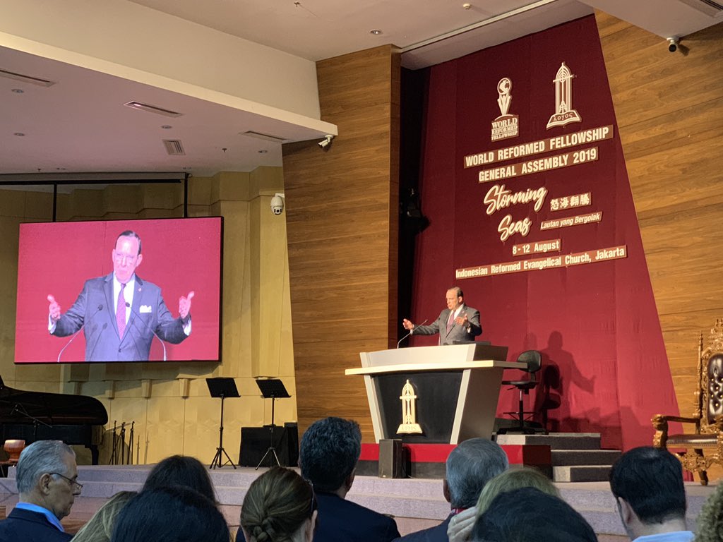 casethorp's tweet photo. .@LigonDuncan of @rts preaches to the @WRFglobal General Assembly on the global@problem of Biblical anemia, no matter the denomination. “Students in North America come to seminaries with less Biblical knowledge than ever before.” #epcmoderator https://t.co/BqWSW7JC0z