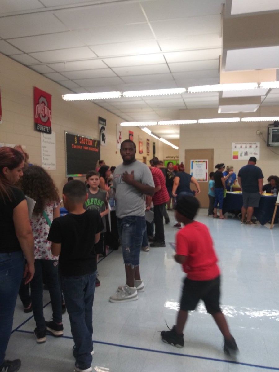 Angela Rahilly tweet media