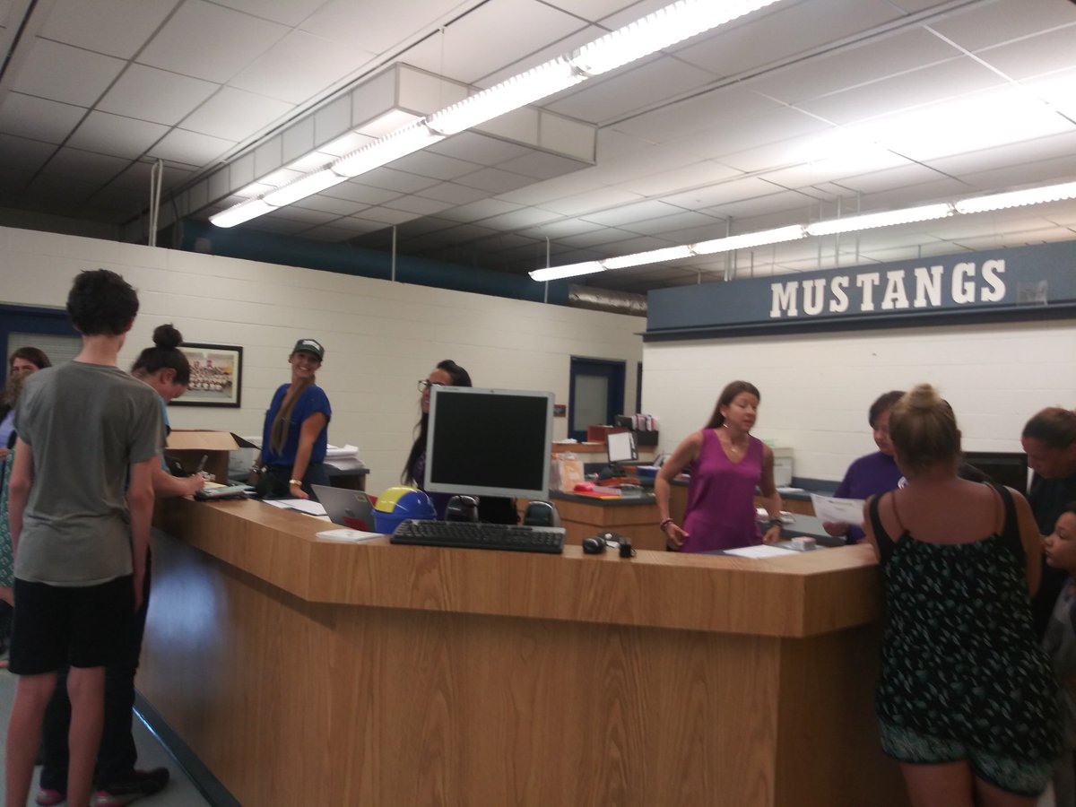 Angela Rahilly tweet media