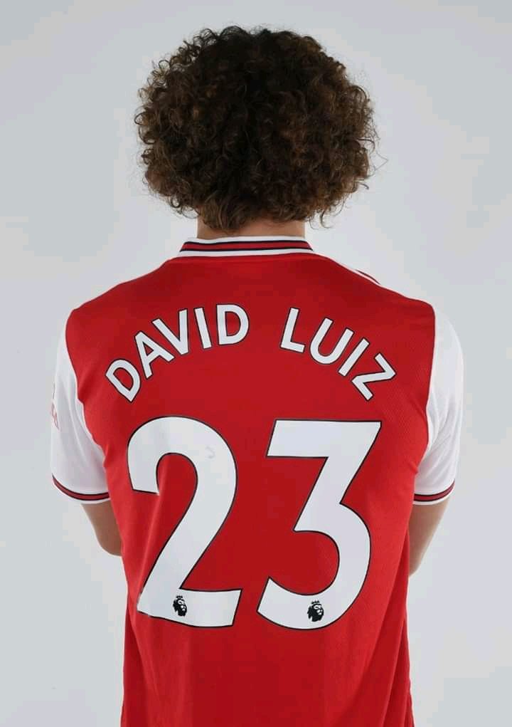 Tafarki_2's tweet image. David Luiz During His Unveiling &quot;I Came Here To Win Champions League  With This Club....

Arsenal: We Don&apos;t Do That Here&quot; 😂😂🤣..#windowupdate #COYG #TransferDeadLineDay #TransferDeadline #Gunners #EPL #premierleauge