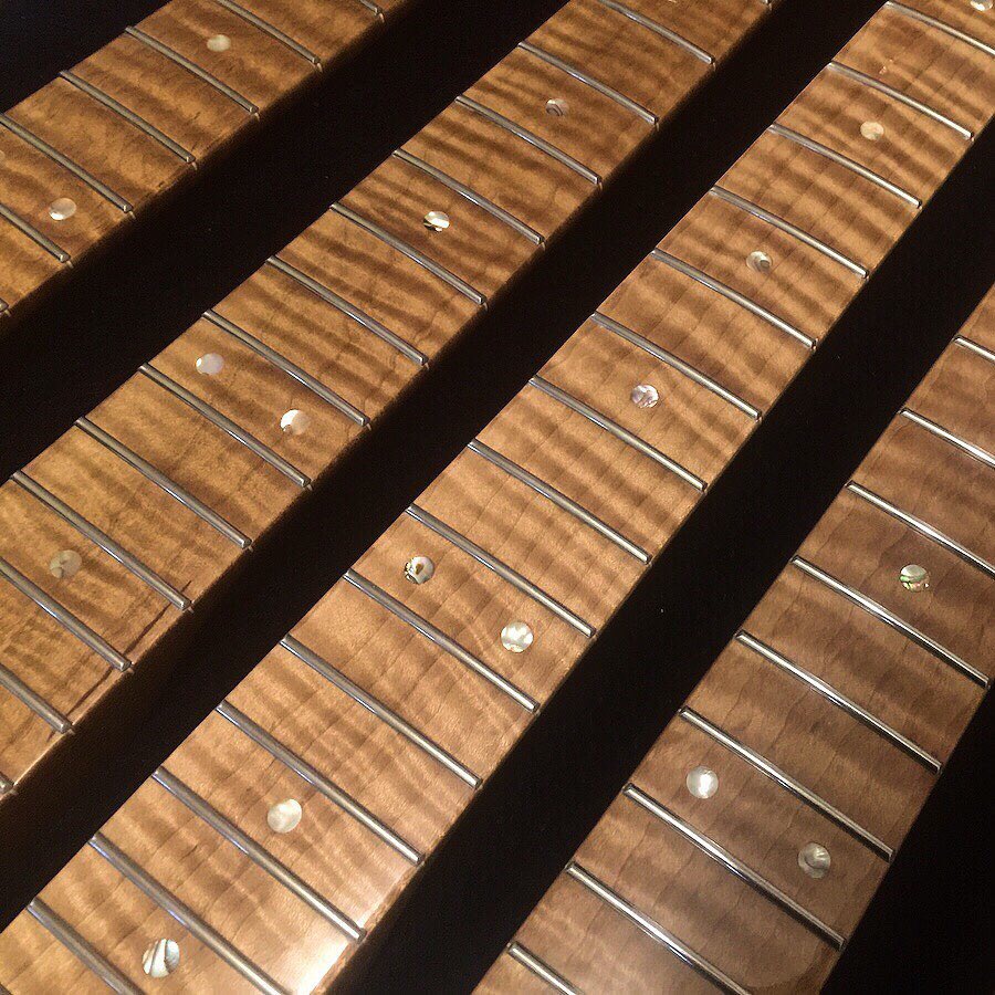 GuitarHeadsNet's tweet photo. Small run of #Roasted #Maple #Necks! Loving the #flame &amp; #quilting on them. #Strat or #Tele style, $219.99 in our Reverb shop, or message us for a Twitter Special!

#guitarheads #guitarupgrade #neck #guitarneck #roastedmaple #roastedmapleneck #stratocaster #telecaster #flamemaple https://t.co/bhtXms7pAh