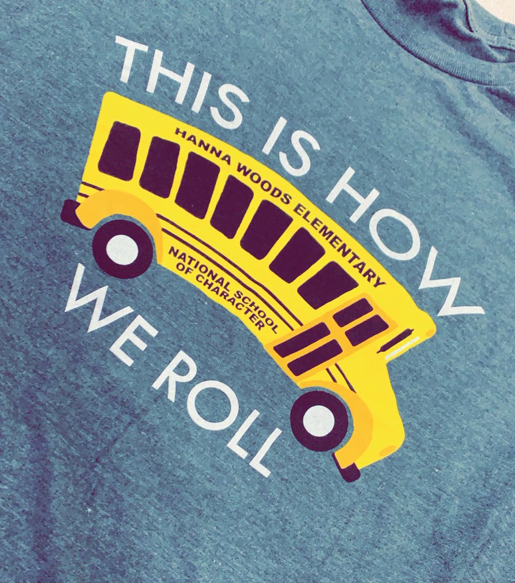 TaylorPaluczak's tweet photo. Open House ✔️ Thank you to my families who stopped by tonight! It was so great to see all the new faces and a few familiar ones! It’s going to be a great year! 💛 #WelcomeToFirstGrade #ThisIsHowWeRoll #HopOnTheEnergyBus https://t.co/xg8Y2J64qb