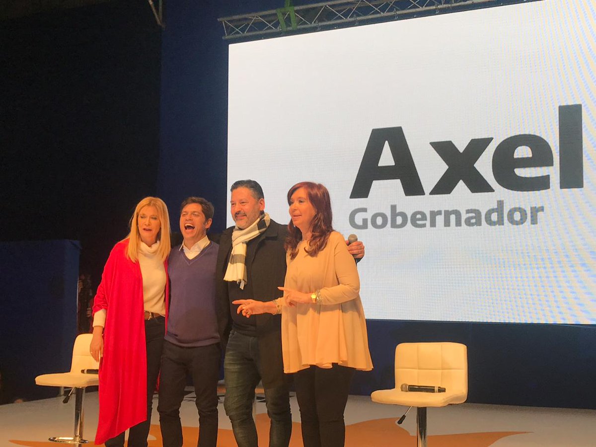 nueva_uno's tweet photo. Acto de cierre de campaña en Merlo 

Este domingo TOD🌞S reventemos las urnas para devolverle la Esperanza a Nuestro Pueblo y en Merlo votemos la boleta.

#Fernández-Fernández
#Kicilloff-Magario
#MendezEnMerlo

#TodosSomosUNO
#NuevaUNO https://t.co/130wghu5fl